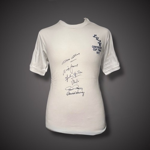 Multi signed leeds united 1972 - leeds,