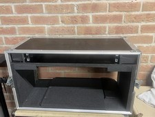 Live amp head flight case - in,