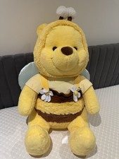 Disney Store Japan Winnie the