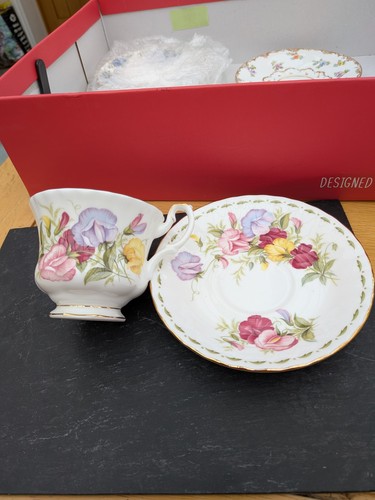 Royal albert flowers - albert, of