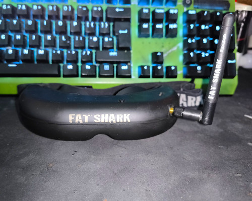 Fat shark fpv goggles - shark,