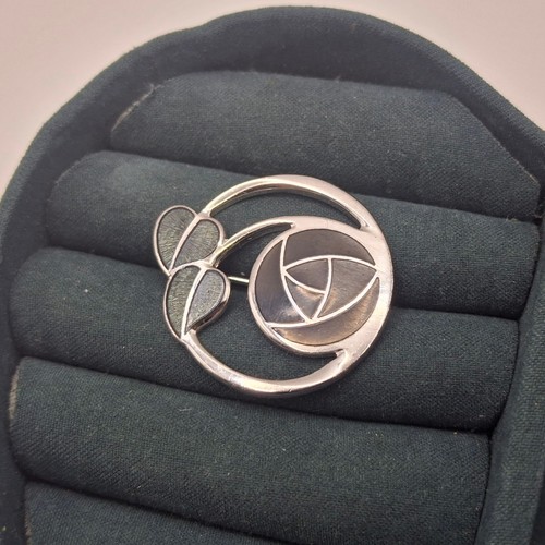 Mackintosh black rose enamel - black,