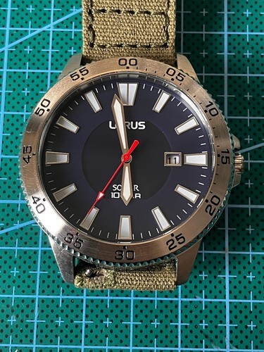 Lorus seiko solar - seiko, watch
