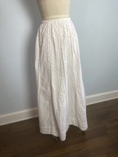 Edwardian White Patterned