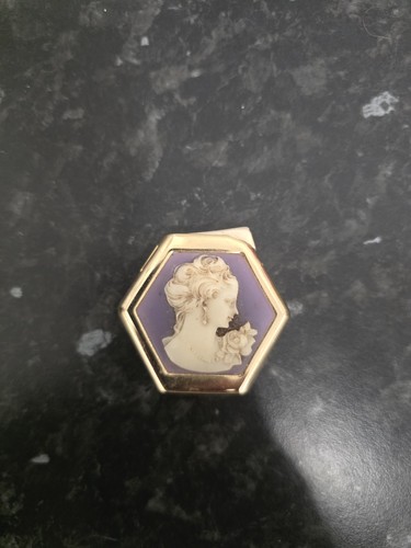 Vintage kingsway elsa cameo - vintage,