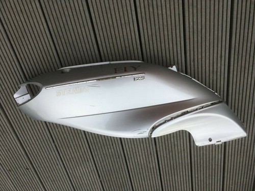 043 piaggio fly125 right - piaggio,