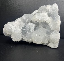 Zeolite large crystal - large,