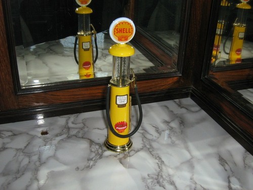 Shell wayne petrol pump - petrol,