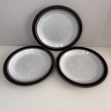 Hornsea Contrast 3 x 25cm Diameter Dinner Plates Made In England Brown Dining
