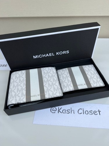 Michael kors mens wallet card