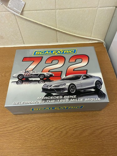Scalextric sample mercedes - scalextric,