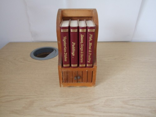 Miniature rare red leather x - red,