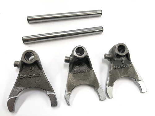 Ducati st2 944 - ducati,