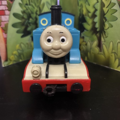 Thomas bandai departing now - thomas,