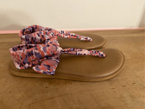 Sanuk size womens - size, sling