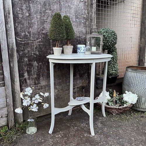 Grey hand painted square - grey,