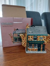 Novelty Teapot Coronation