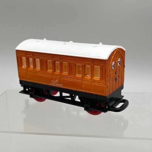 Hornby r110 thomas friends - &,