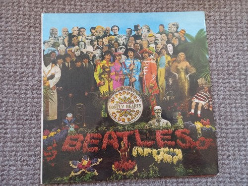 Beatles sgt pepper - sgt, pepper.