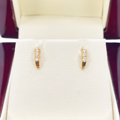 22ct yellow gold three - yellow,