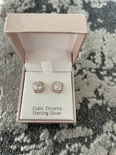 RACHEL ASHWELL NEW & BOXED