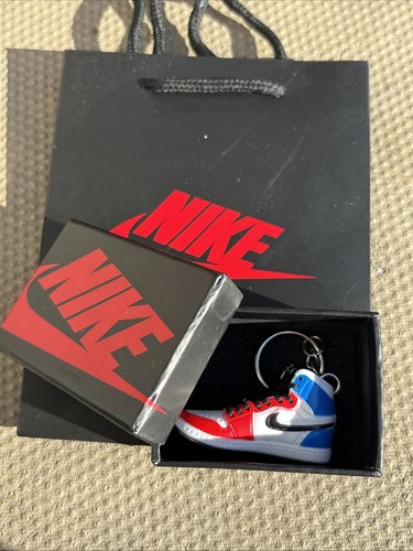 Mini nike keyring sneakers - nike,