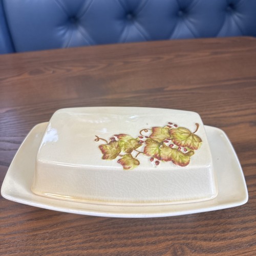Carlton ware cream - carlton, grapevine