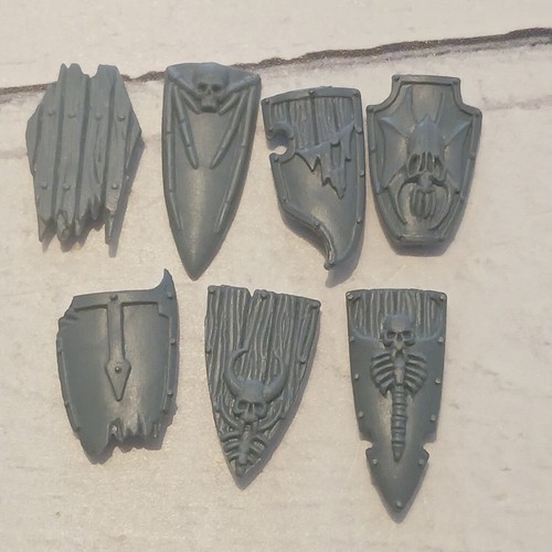 Warhammer bits lot w25 - bits,