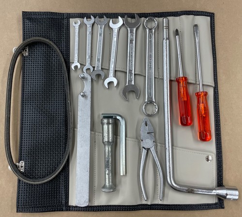 Porsche 911 tool kit thru - porsche,