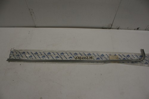 Left footrest strip external - footrest,