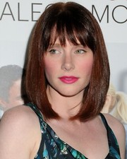 SEXY BRYCE DALLAS HOWARD 8x10