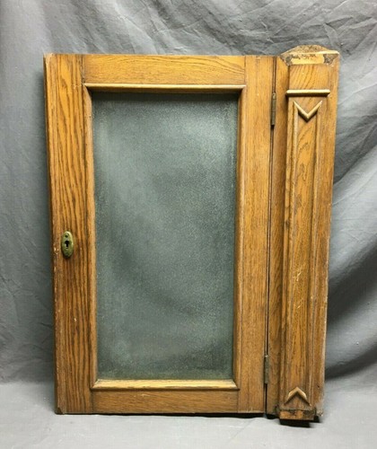 Antique vtg 18x31 oak cabinet - antique,