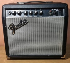 Fender Frontman 15G 15W Guitar Practice Combo Amp
