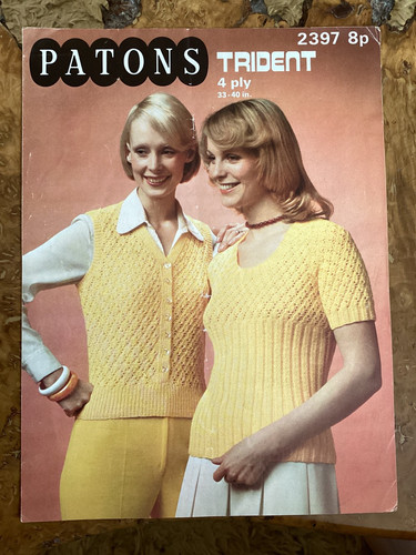 Patons knitting patterns - patons,