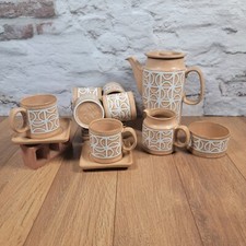 6 Surrey Ceramics  Cups +