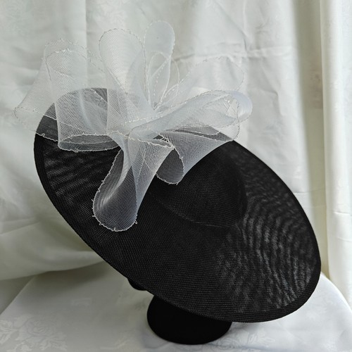 Black white flower - white,
