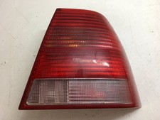 VW BORA MK1 1J (1998 > 2006) RIGHT REAR TAIL LIGHT 1J5945096AB 1J5945096AB
