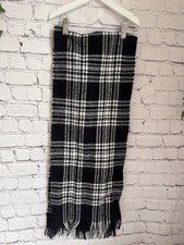 Dog tooth black & white  check scarf