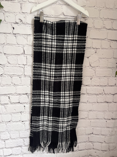 Dog tooth black white check - dog,