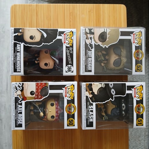Funko pop rocks bundle - rocks, amy
