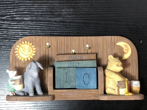 Classic pooh winnie the - the,