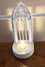 White Gothic Arch Tealight