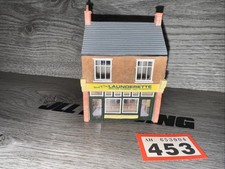 R9707 Hornby Skaledale OO Gauge 'Wash & Dry' Launderette (Pre-Owned)