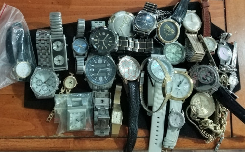 Men and women watch lot - women's,
