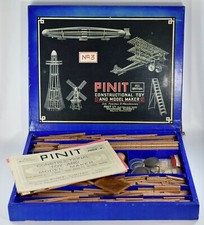 RARE ANTIQUE PINIT NO.3 WOODEN CONSTRUCTION TOY MODEL MAKER c1921
