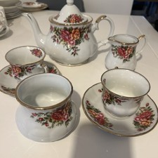 Vintage English Garden Robinson Design Group Floral Small Tea set Japanese