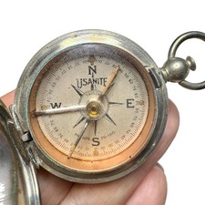 LUX  Antique Usanite Compass