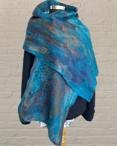Handmade merino wool scarf