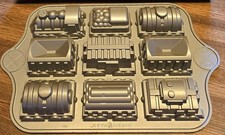 Nordic Wear USA 3D Train Locomotive 9 Box Car Cake Pan Birthday Holiday Nonstick