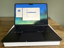 Macbook Air 2022 M2 13.6" 8GB